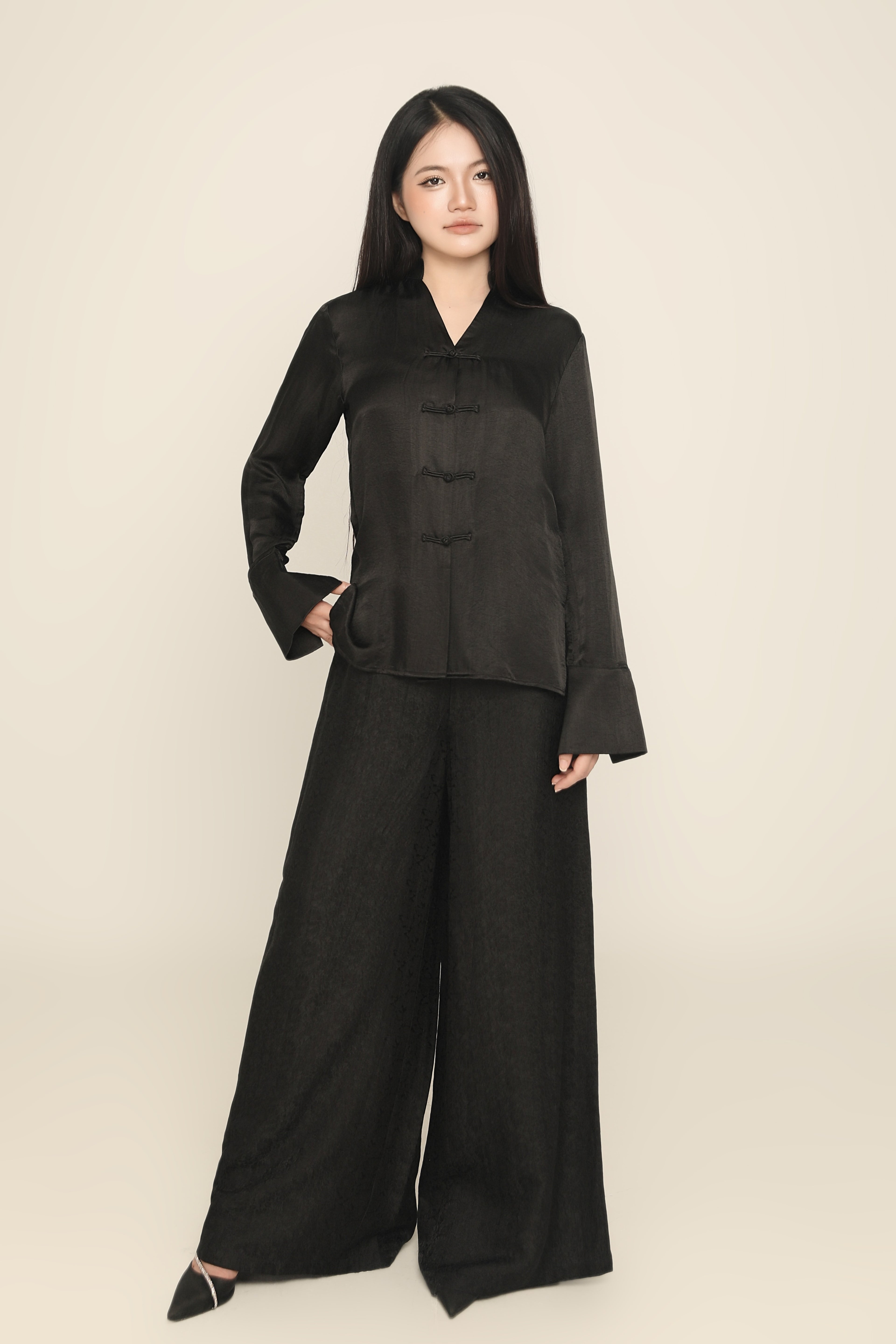 Thủy Silk Set